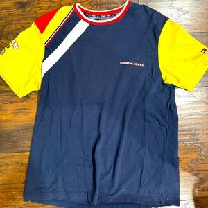 Vintage Tommy jeans shirt